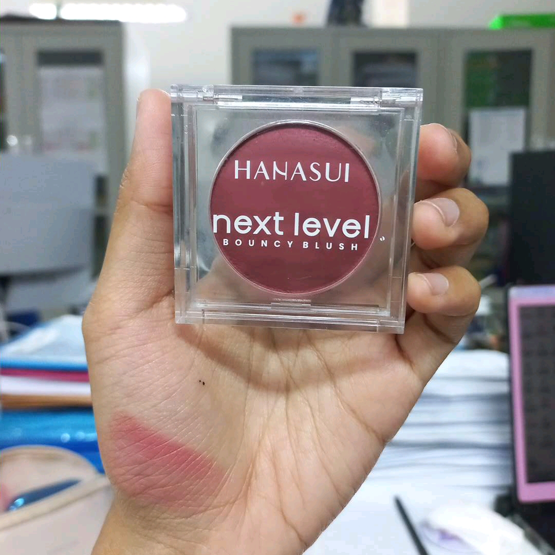 Next Level Bouncy Blush - 03 Evolet imgfdn-dde519d8-6de8-41b1-9a88-c71d29837557