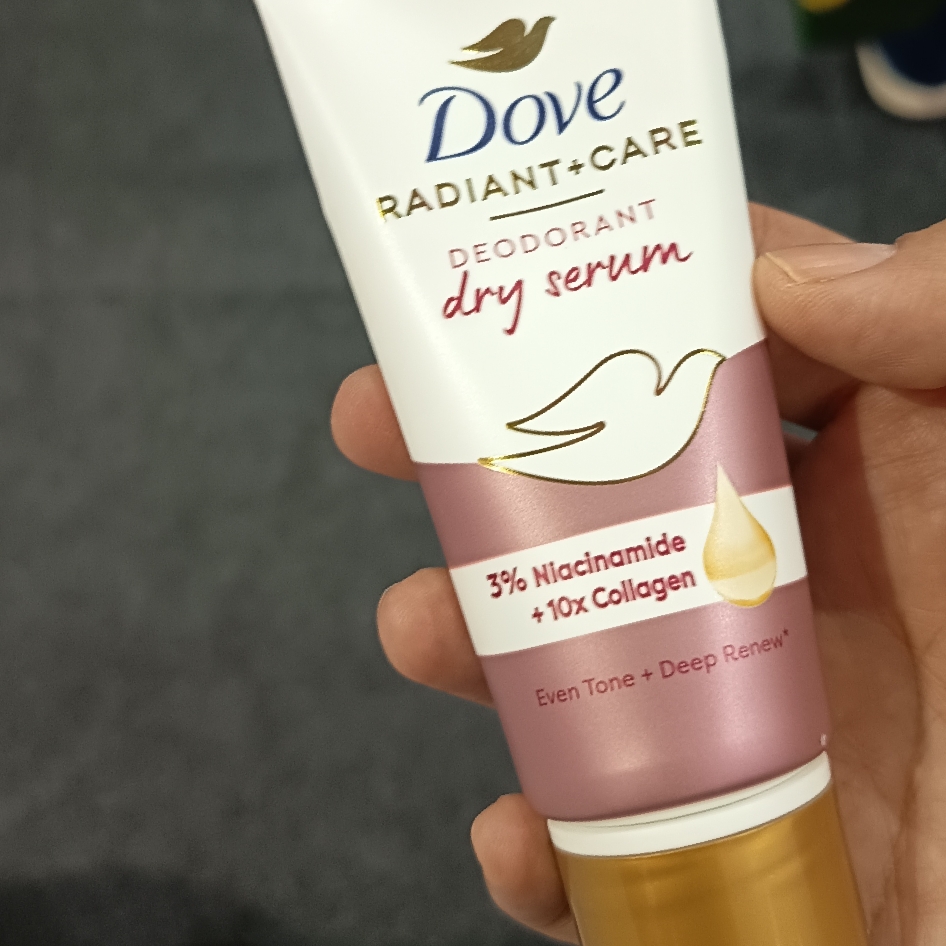 Deodorant Dry Serum - 3% Niacinamide + 10x Vitamin C&E imgfdn-63760d1d-6df7-4721-b55b-57a85eeda6a0