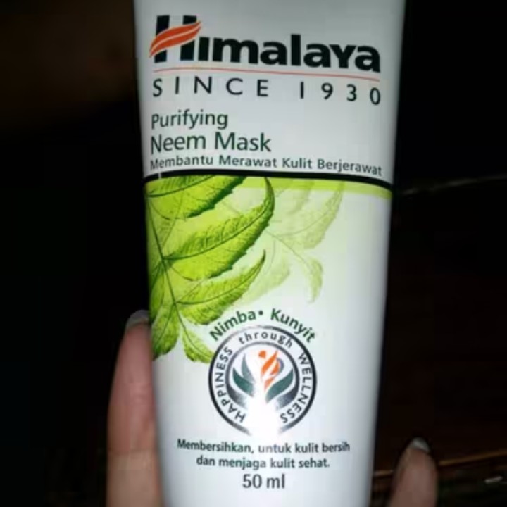 Purifying Neem Mask imgfdn-ef07705f-eb5a-48bc-8e7a-15fa043707d3