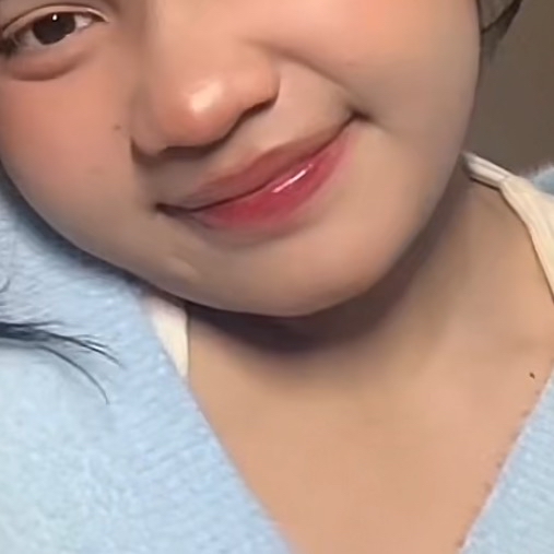 Lily Makes Luminous Glow Tint - 03 - Figgy Plump imgfdn-b9d44d09-ab65-485e-b0e9-46e7ece2a05c