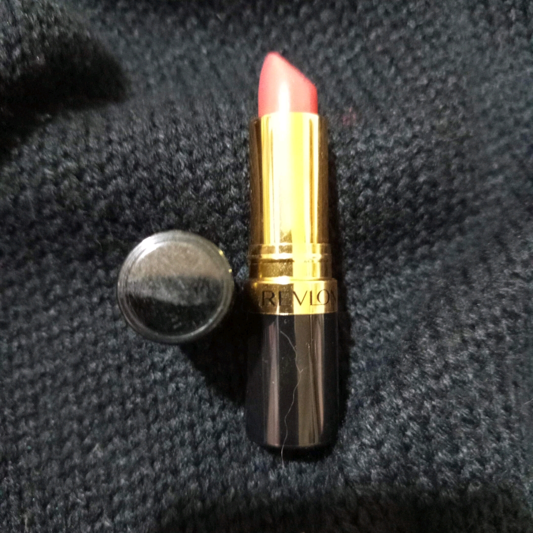 Super Lustrous Lipstick - Pink Velvet imgfdn-9117c7e8-4659-4a27-8c37-4ef9f238bcaa
