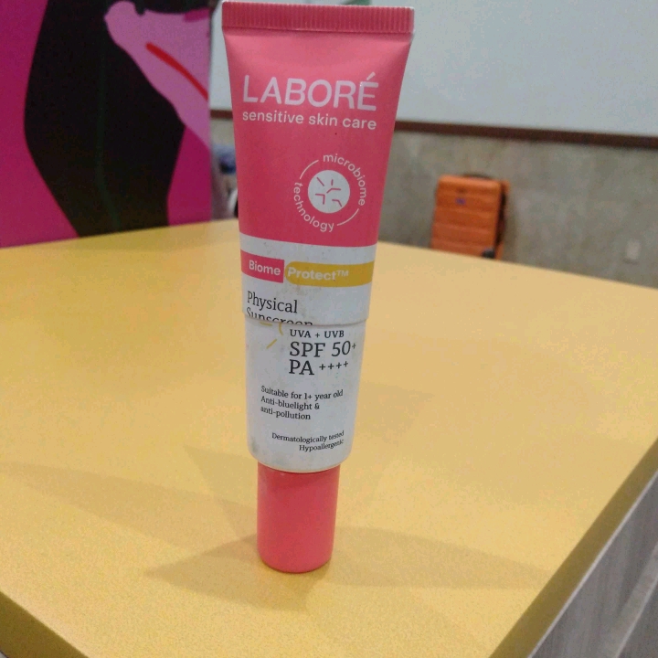 BiomeProtect™ Physical Sunscreen imgfdn-478ec709-f450-4958-b287-86076b6dc5b7