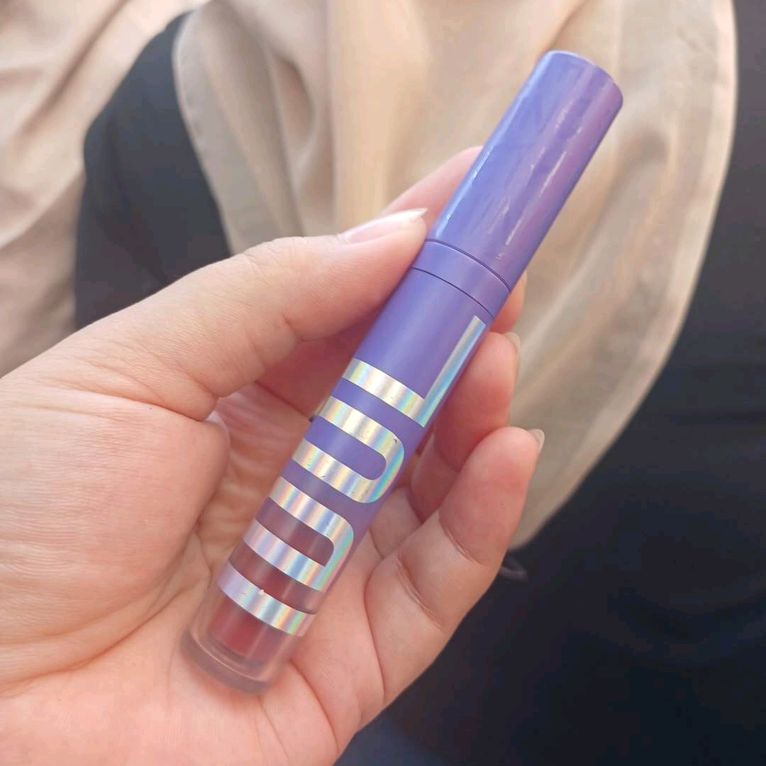 IDOL BLURRY Soft Lip Matte - Anomaly imgfdn-0e64b64e-5c82-4e58-93b0-0ec79e0678e1