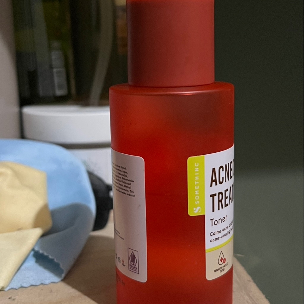 ACNEDOT Treatment Toner imgfdn-1613d4a5-3d91-4eda-a150-6a5d6c320e81