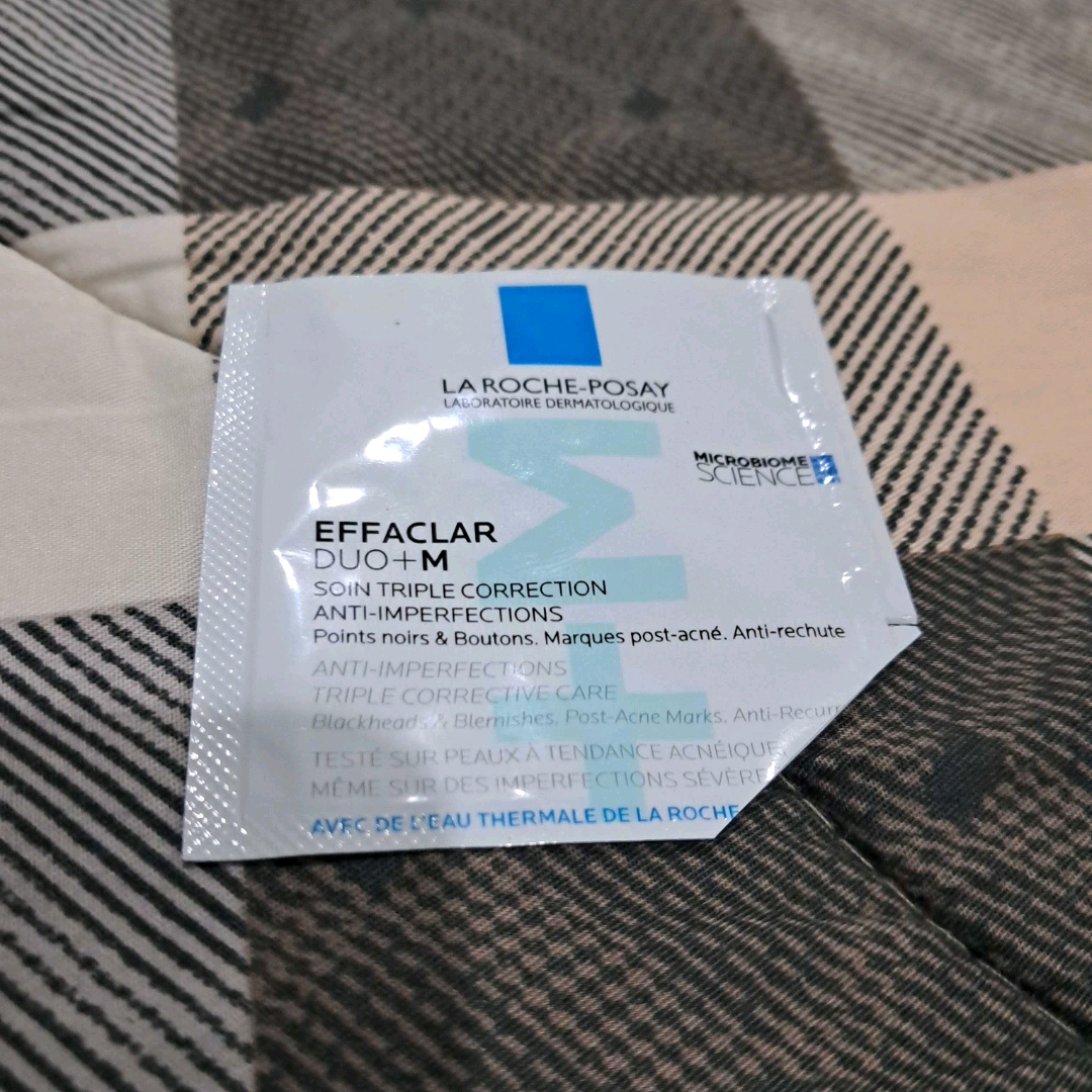 Effaclar Duo+M imgfdn-20cbeab9-436e-4f13-9ddd-a79bbdbbca24