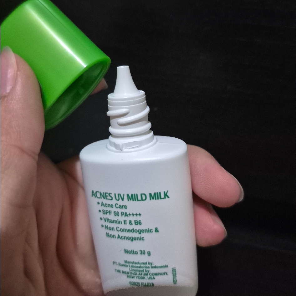 UV Mild Milk Natural Color imgfdn-a0816d4c-40d9-4965-a535-8e0f5e2abc64