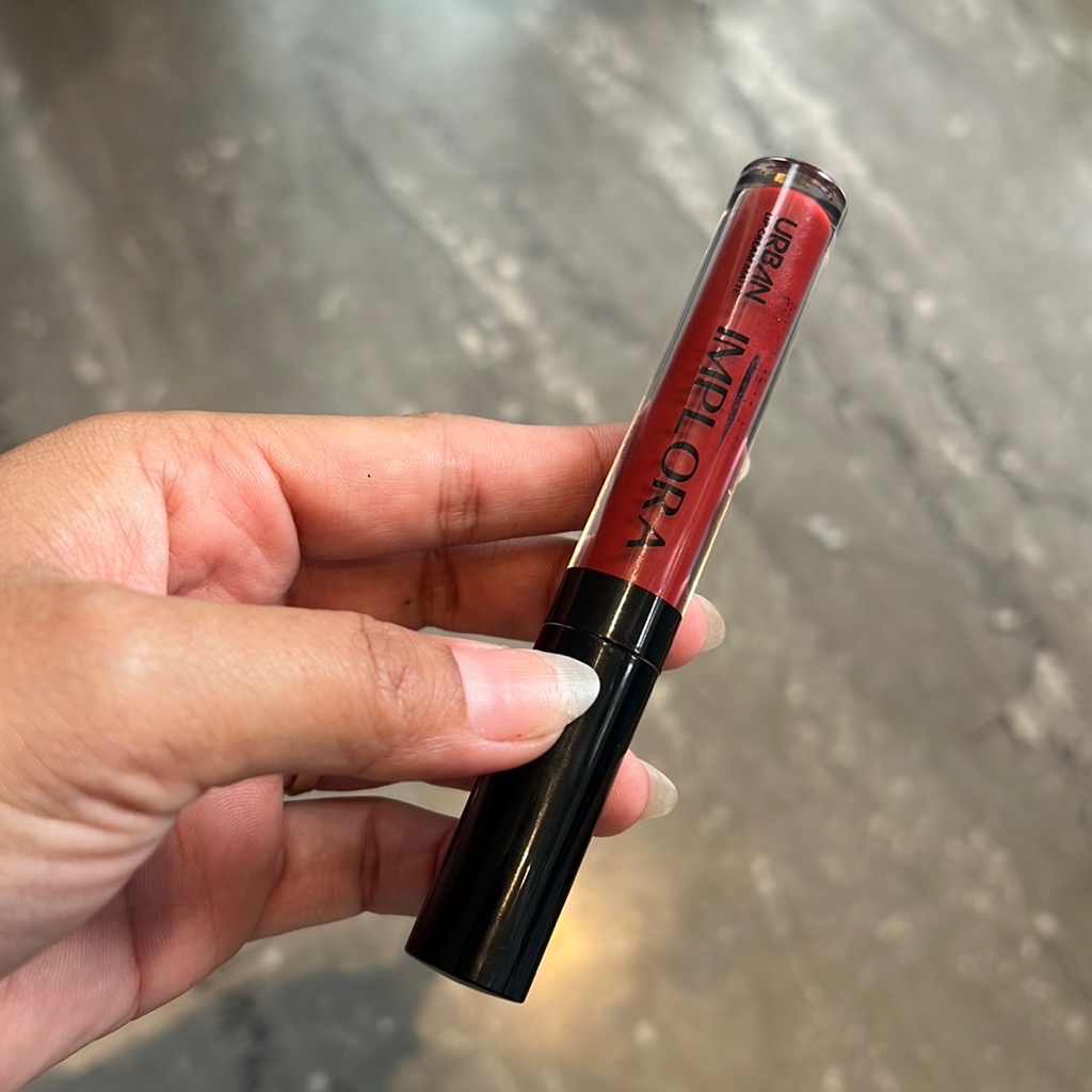 Urban Lip Cream Matte - 20 Red Gala imgfdn-2892367e-3492-4551-81de-eb582018e652
