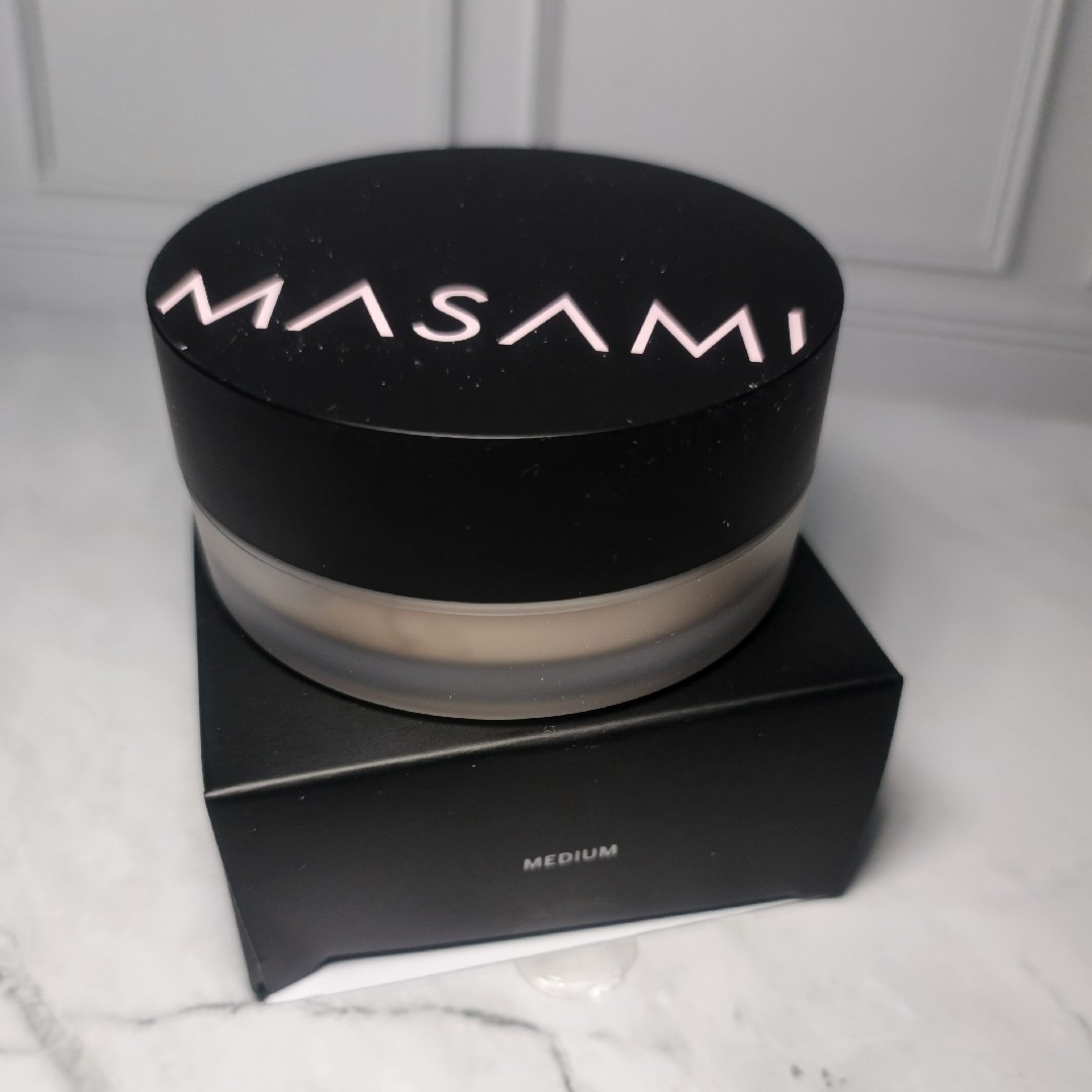 Forever Matte Blurring Loose Powder - Medium imgfdn-87ca8c88-8796-49f5-8358-7d800160699f