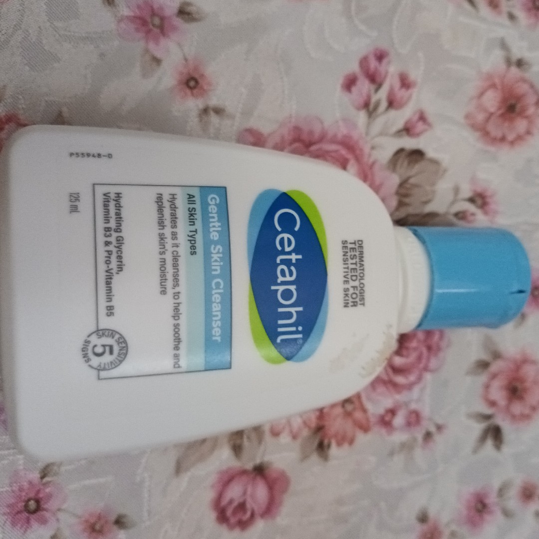 Gentle Skin Cleanser - Reformulation in August 2022 imgfdn-3a63901e-56ce-46a3-a3bf-d504fd0abe00
