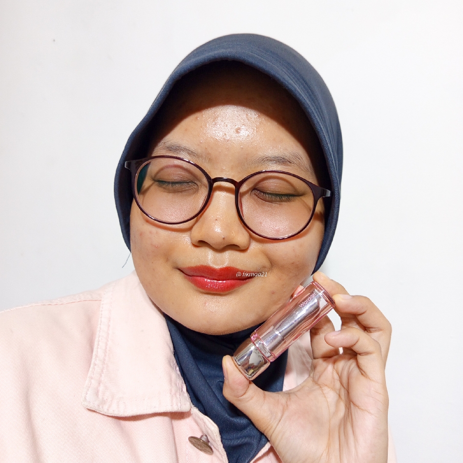 Glossicle Peptide Balm - 08 Pop Berry imgfdn-e7f79923-ca2d-442f-af4e-d760ddc86a54