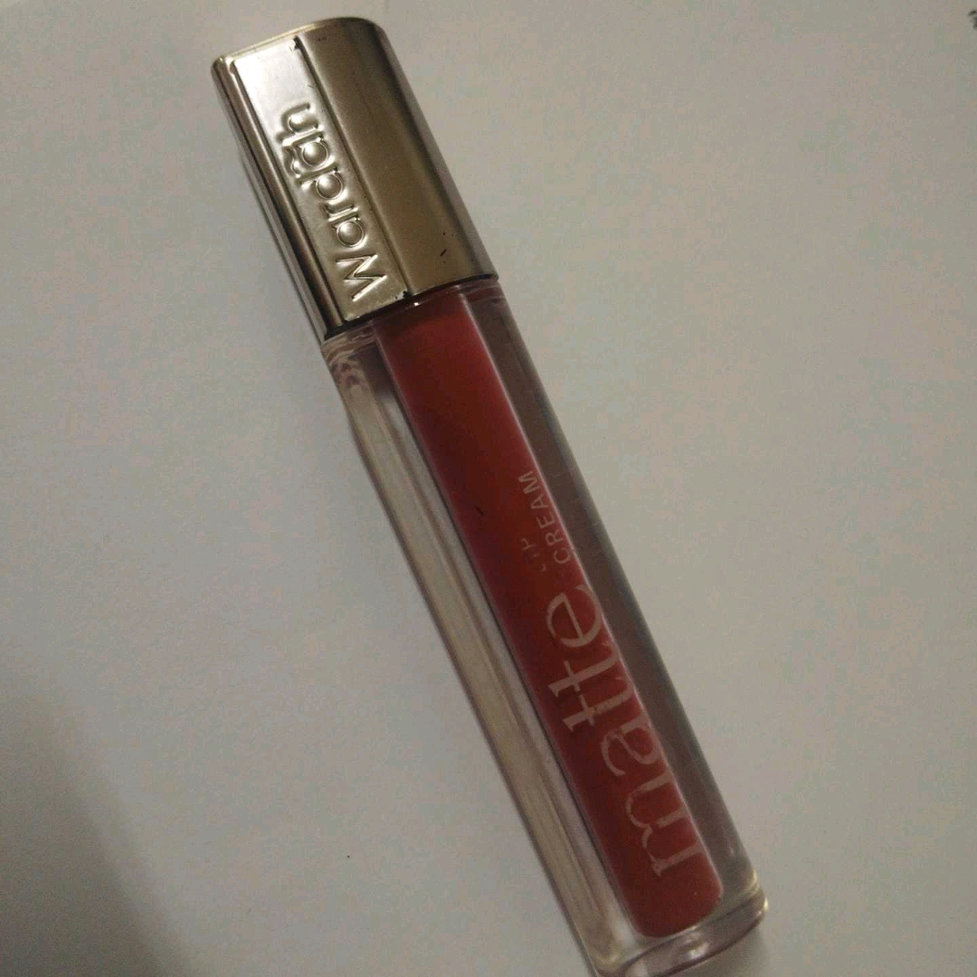 Exclusive Matte Lip Cream - 28 Teddy Brown imgfdn-12c4ce4f-db07-4c86-950f-d631f0c5214c