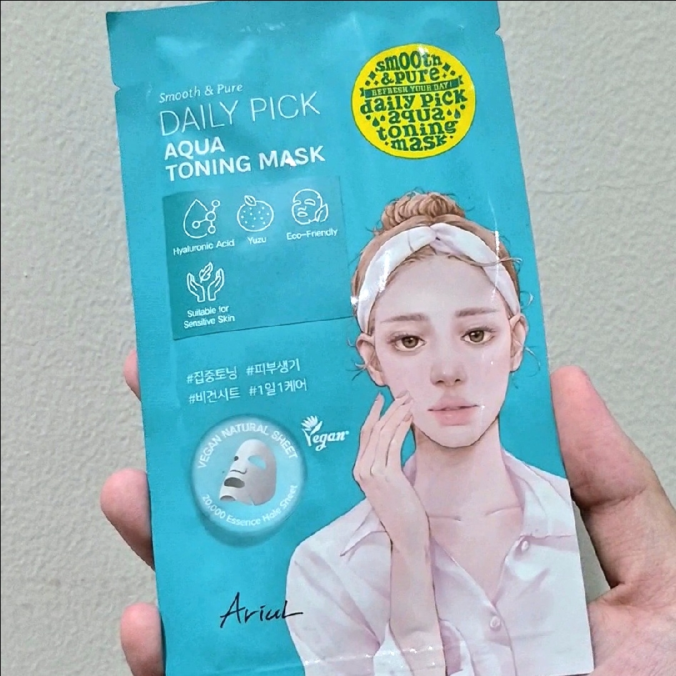 Smooth & Pure Daily Pick Aqua Toning Mask imgfdn-38c108a3-049b-4ecf-bdf2-96bedfae7377
