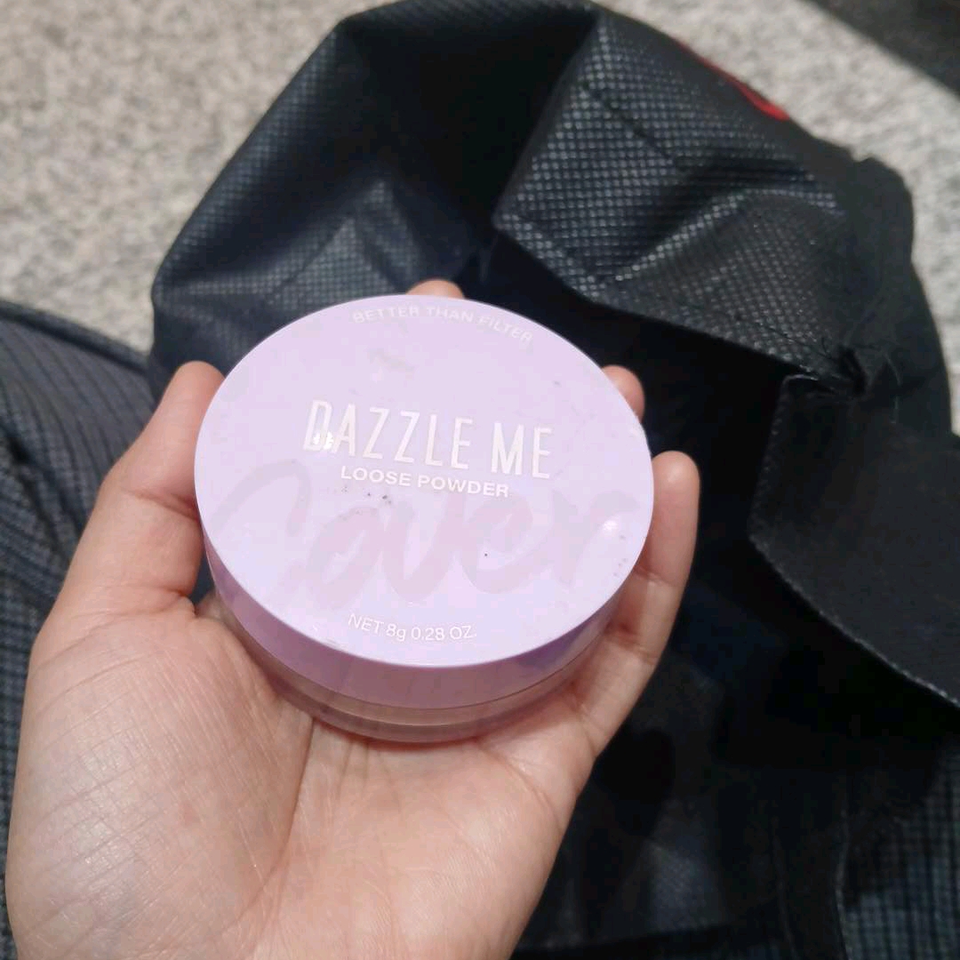 Always Setting Loose Powder - Luv Creamy imgfdn-57aaca1e-6ead-4e31-9bc1-bf6f1bee2d39