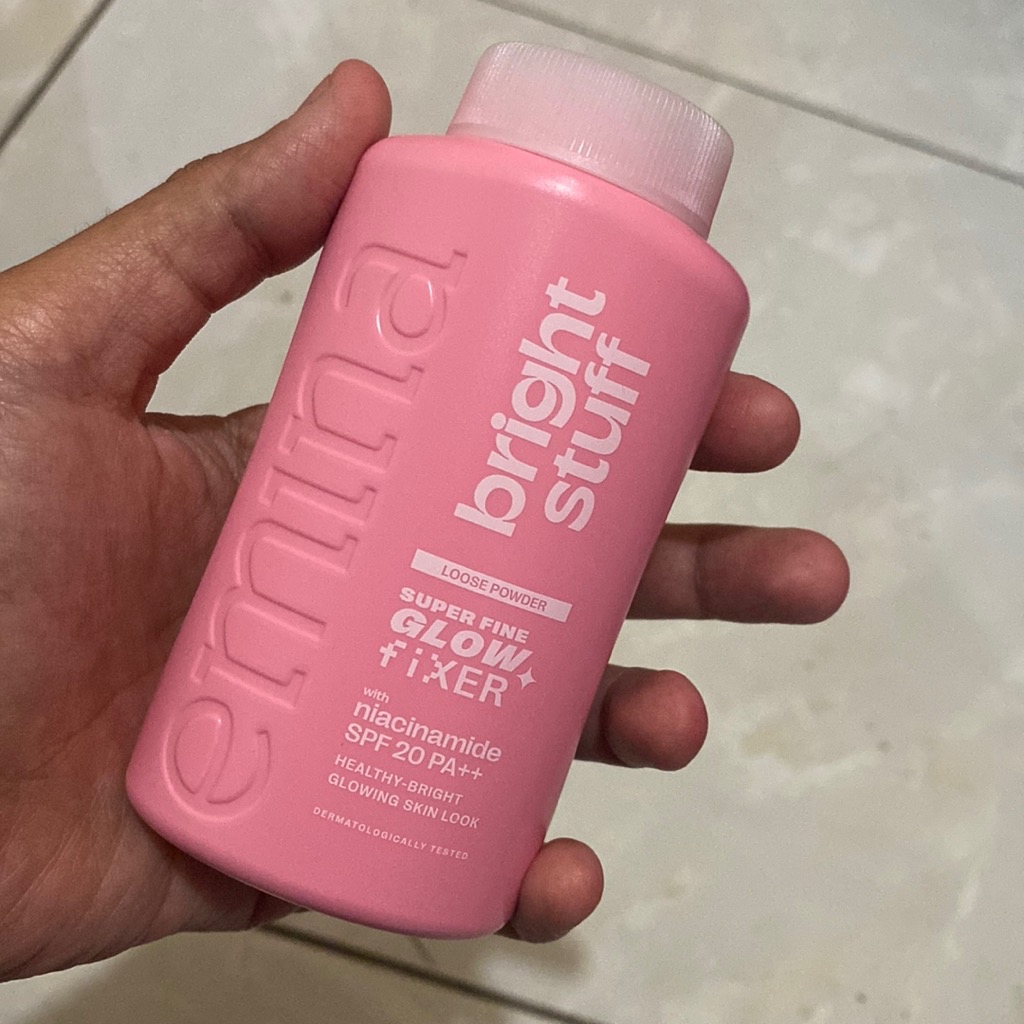 Bright Stuff Loose Powder imgfdn-4adbba13-d64c-46dd-a02b-d7a37f76208c