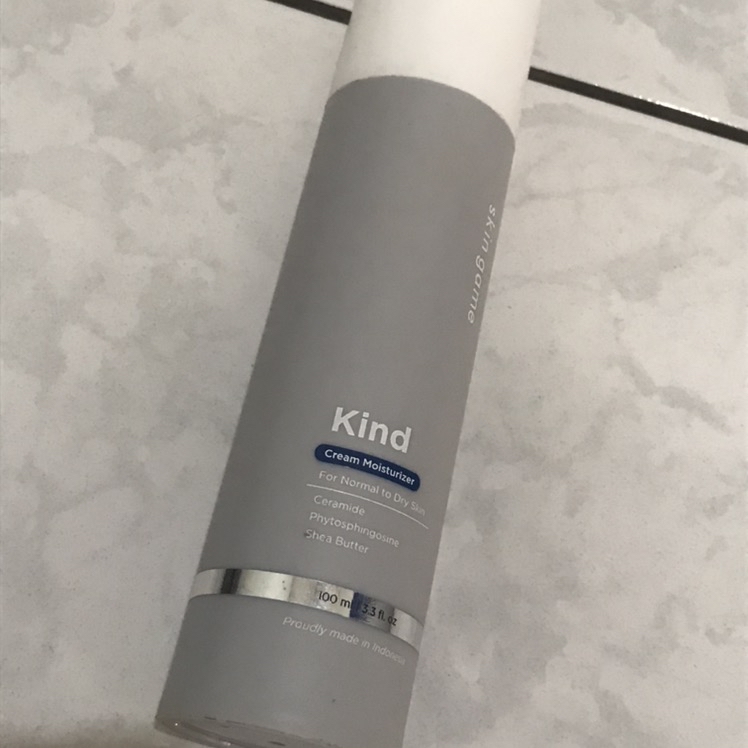 Kind Cream Moisturizer imgfdn-8aec0eb7-1abc-4f92-8908-5bc097286b56