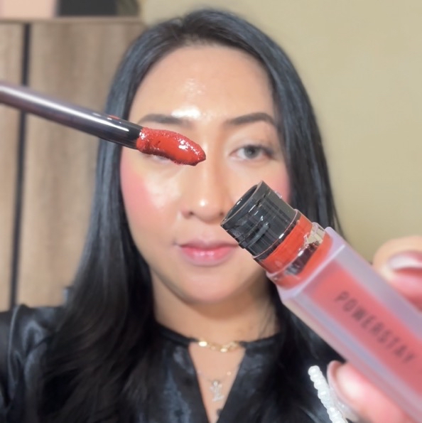 Powerstay Transferproof Matte Lip Cream - B11 New Rules imgfdn-23a4924c-8c64-48a0-b32a-912972766dfb