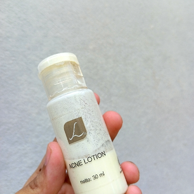 Acne Lotion imgfdn-9040e732-7016-4e88-b09e-0de50e754474