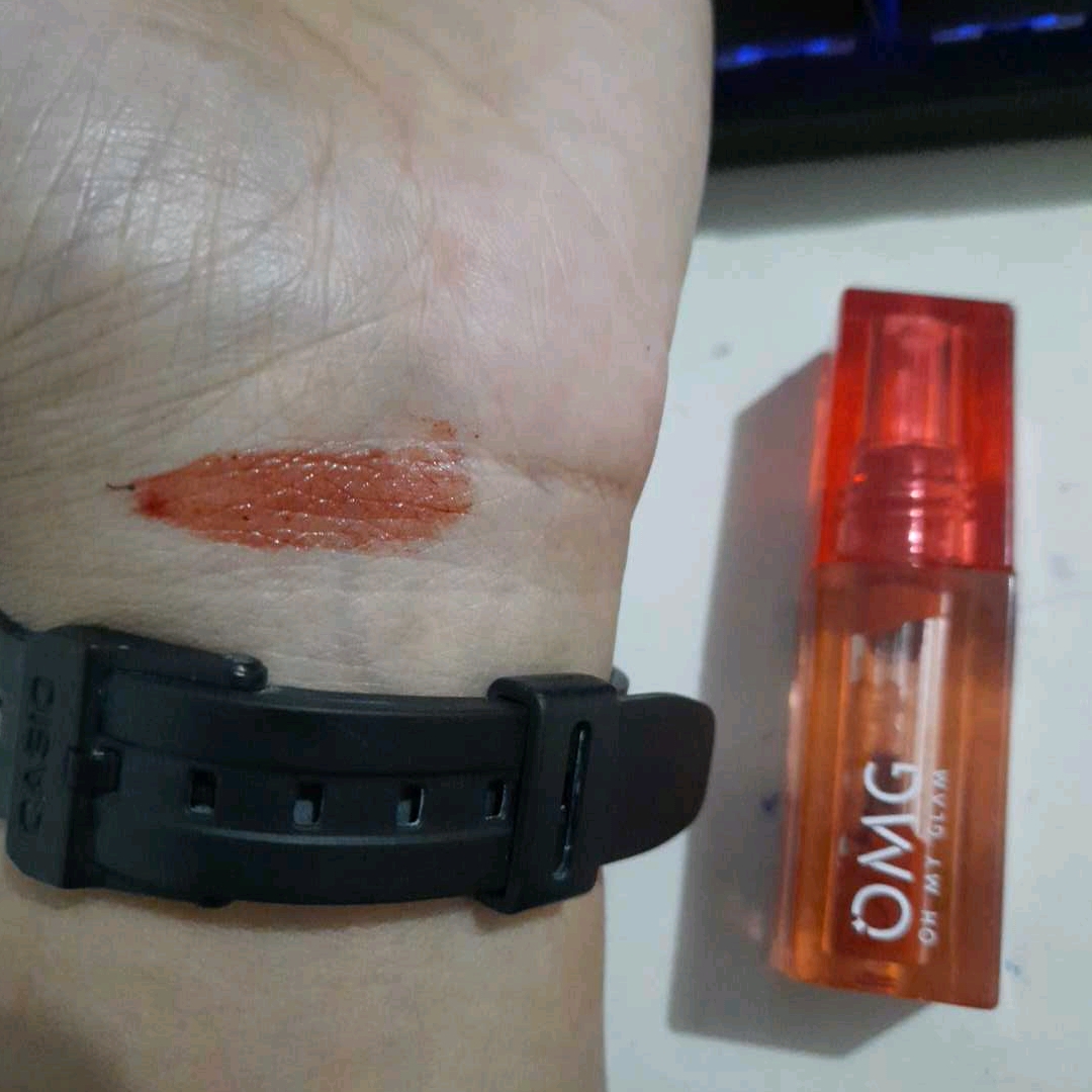 Glassy Lip Tint - 03 Spring imgfdn-e2a54aea-13e4-4f78-8977-bc148cbc5858