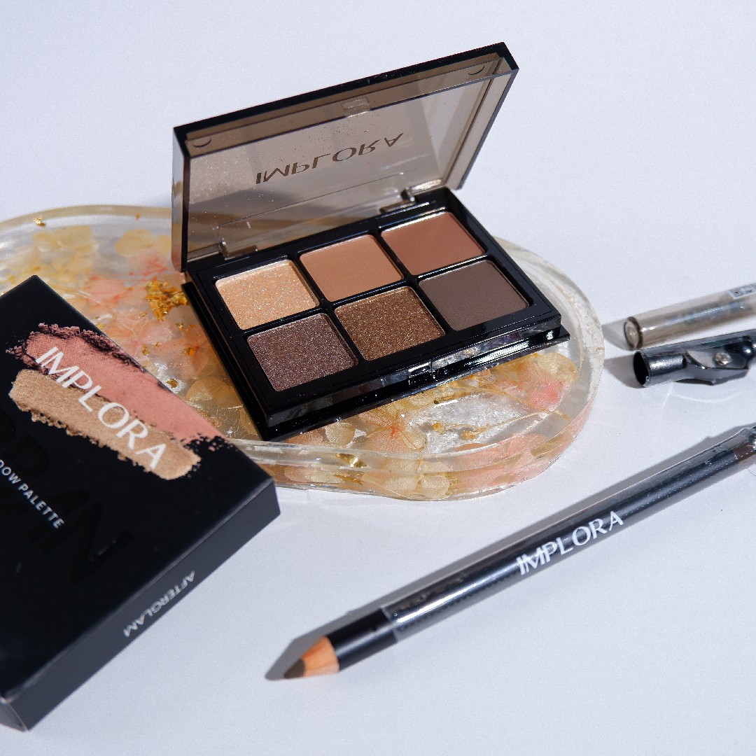 Urban Eyebrow Pencil - 02 Dark Brown imgfdn-4de643fc-591d-4792-beaa-d7cb44c2d321