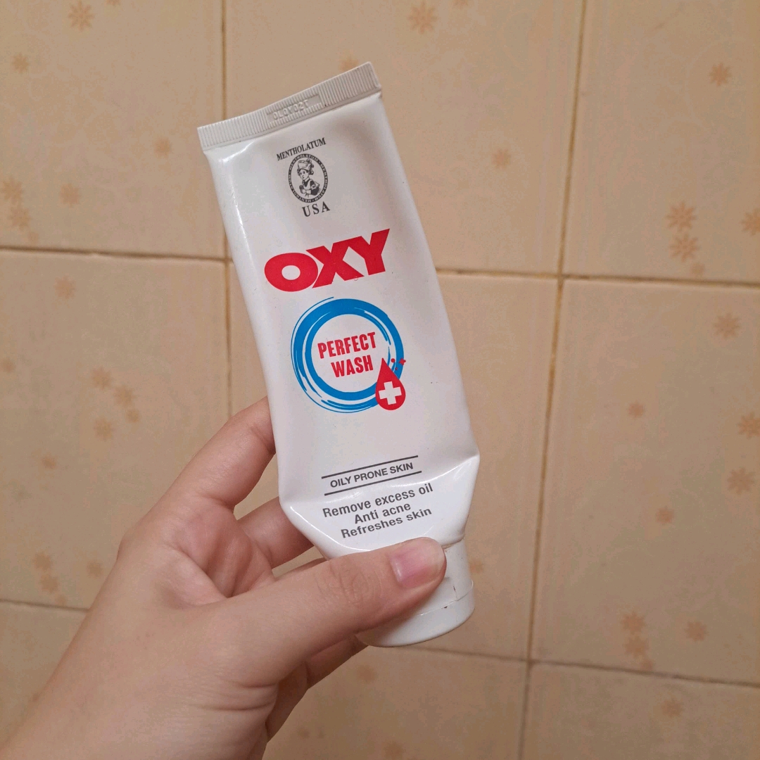 Perfect Wash Oil Prone Skin imgfdn-1f44ebf1-db67-4f37-b518-7b7c7d620250