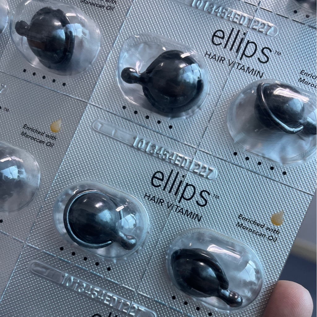 Hair Vitamin - Shiny Black imgfdn-f118c6a8-14bc-4242-a0ae-34ca11819fc7