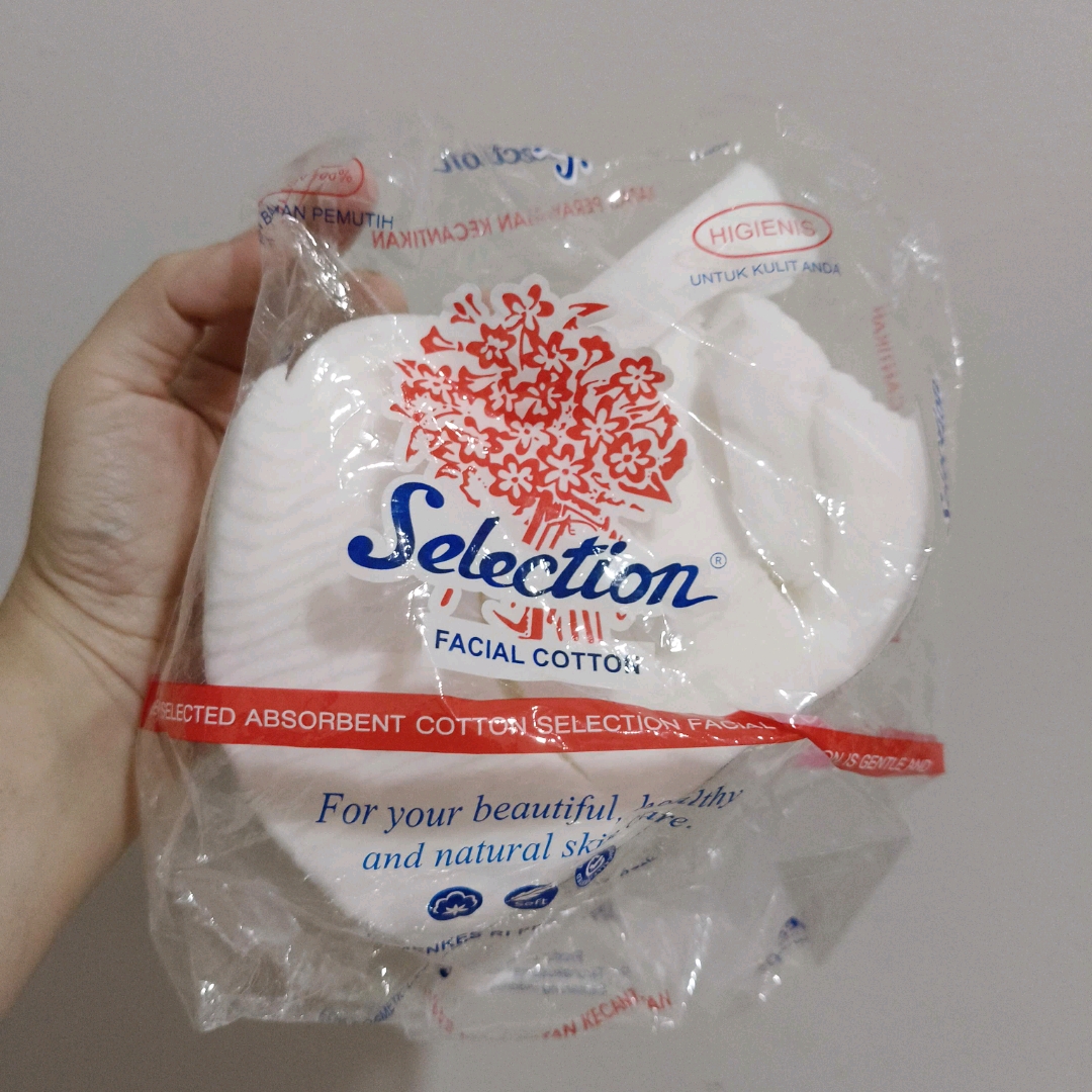 Facial Cotton imgfdn-29a172c0-bfbf-402a-9de0-87d014fee6f7