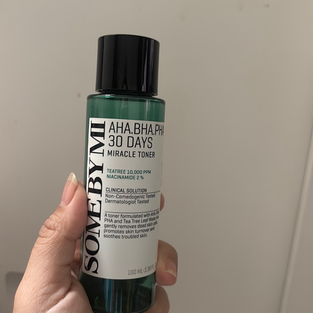 AHA BHA PHA 30 Days Miracle Toner imgfdn-f177b17d-48fc-4f2e-812b-a8a162a10b40