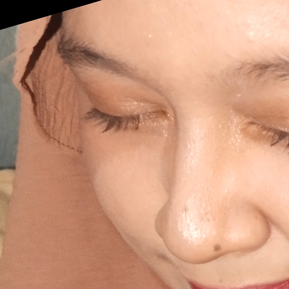 Lightening Fresh BB Tint - 01 Neutral Fair imgfdn-b93e8309-eb0c-4545-ac00-d54ee68e9c82