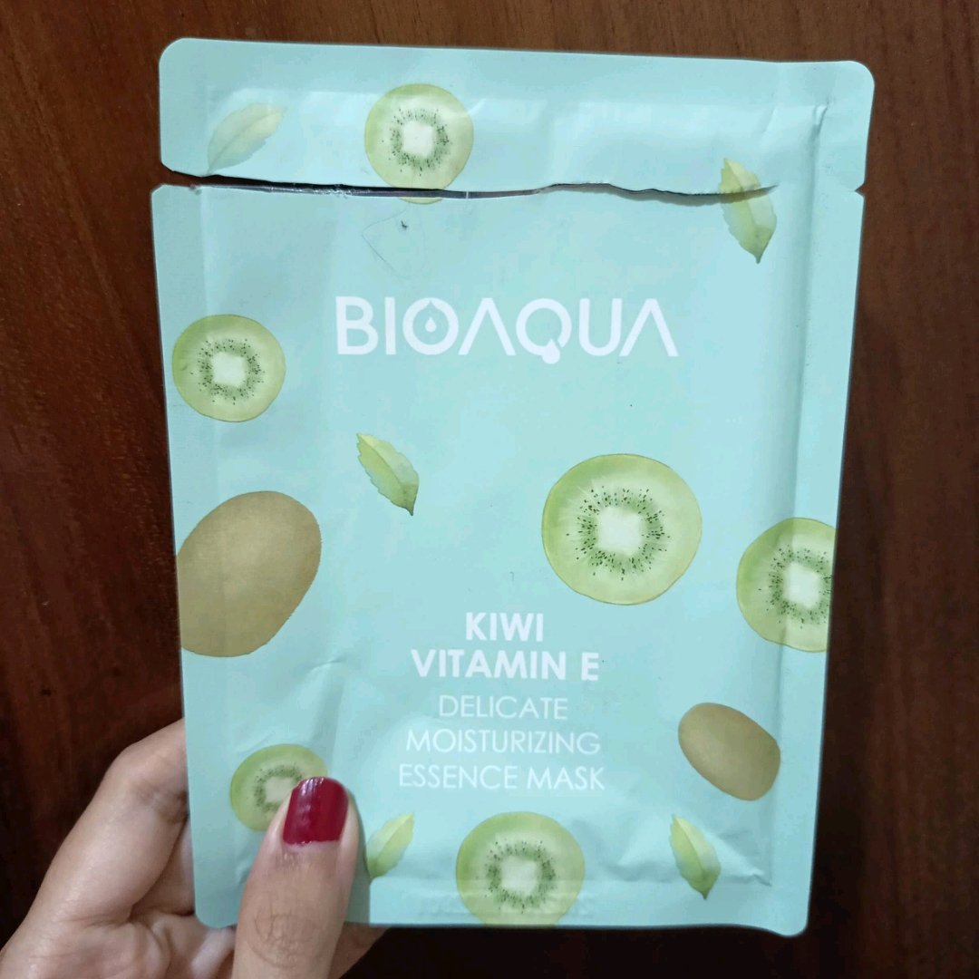 Essence Mask - Kiwi Vitamin E imgfdn-ba7d4607-91af-423e-8f40-f80f5e6d55f8