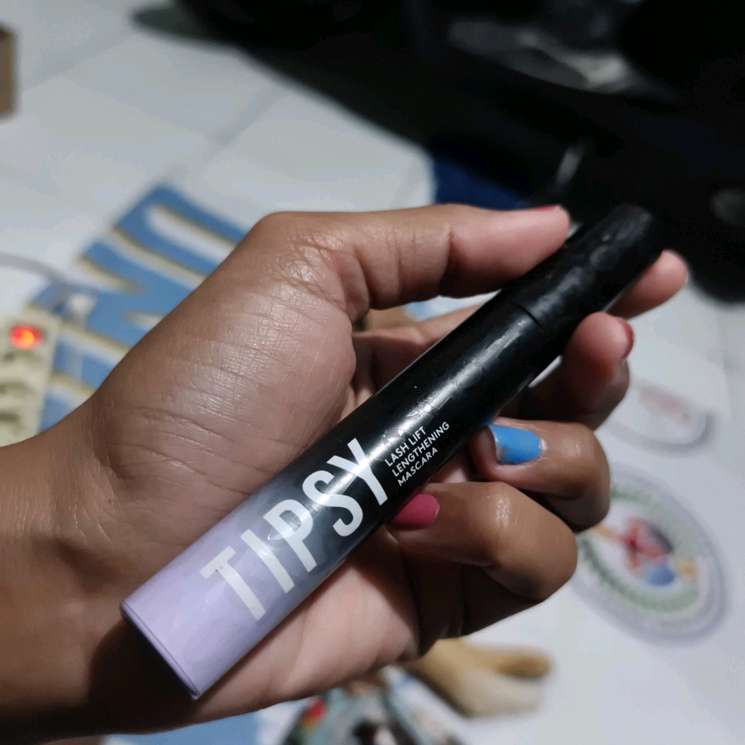 Tipsy Lash Lift Lengthening Mascara imgfdn-1078210c-ae01-42f1-ac13-03646d4cec81