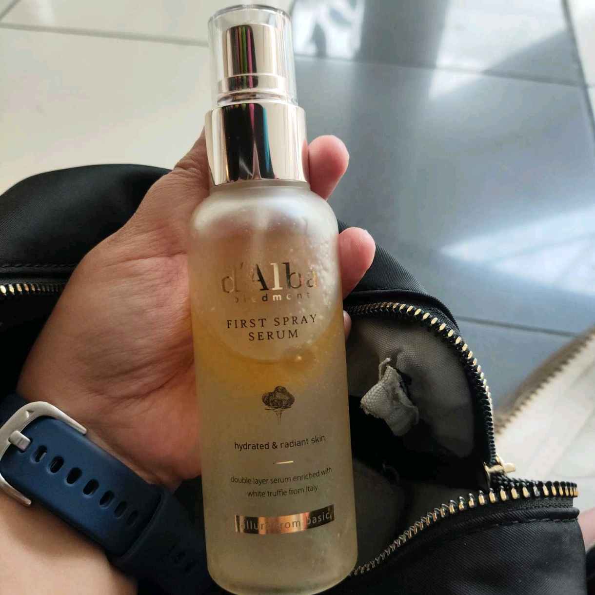 White Truffle First Spray Serum imgfdn-fbd5d890-989c-4bd9-bdce-ebc910d3c7e7