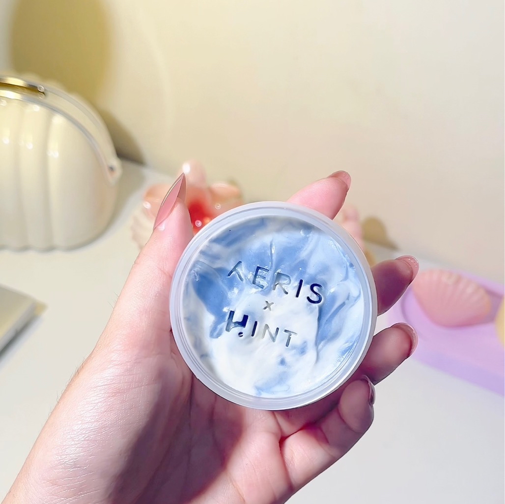 Aeris Beauté x HINT Blendie Bar - Cotton imgfdn-aa665478-c2e6-4704-aecb-6a7c50e5608f