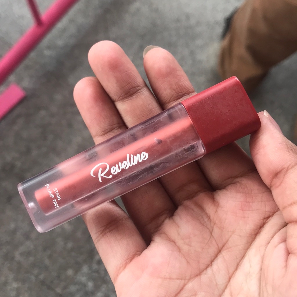 Stain Plump Tint - Humble imgfdn-cab6acd4-63df-4f4a-8f23-14235033187d