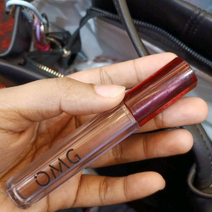 Oh My Glam Mattelast Lip Cream - 19 Spiced imgfdn-3153956b-88e0-4044-9cbe-ca0c49557a6d