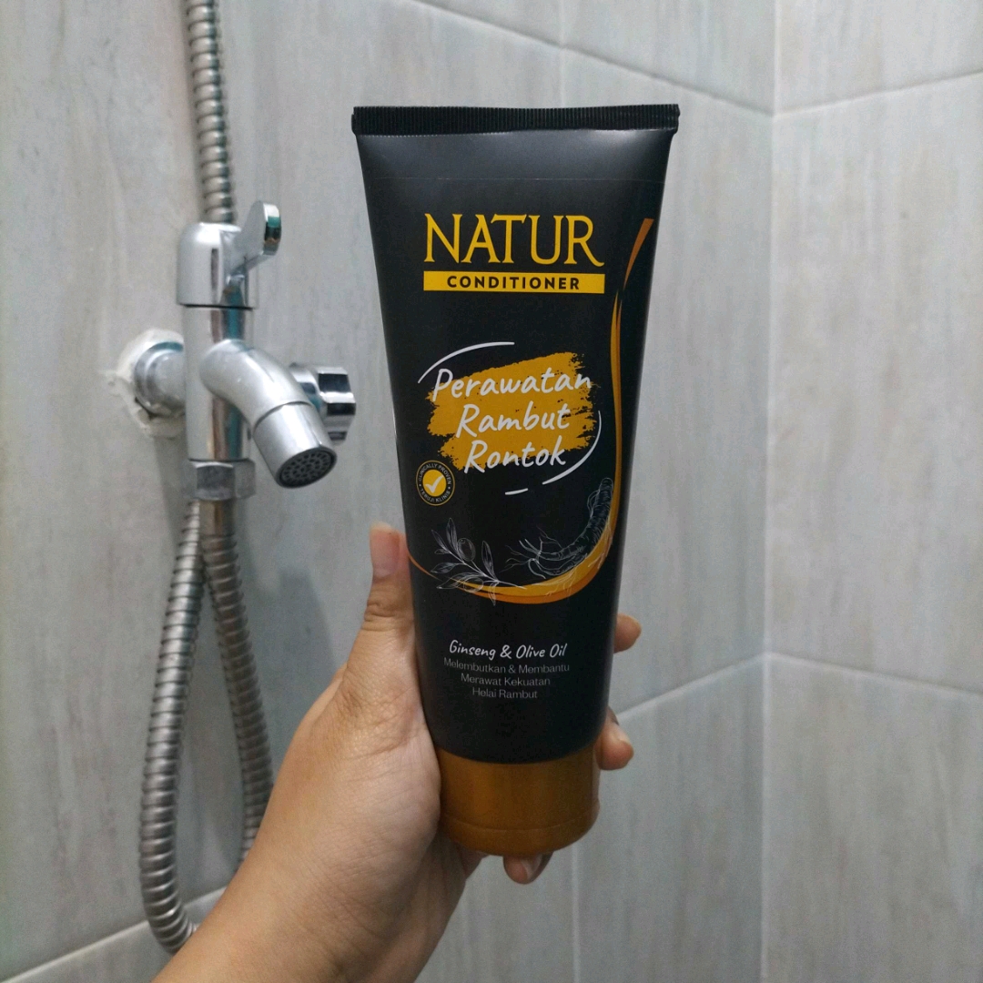 Conditioner - Ginseng & Olive Oil imgfdn-93c48e8e-b8a4-4306-89fe-8fe9ee379186