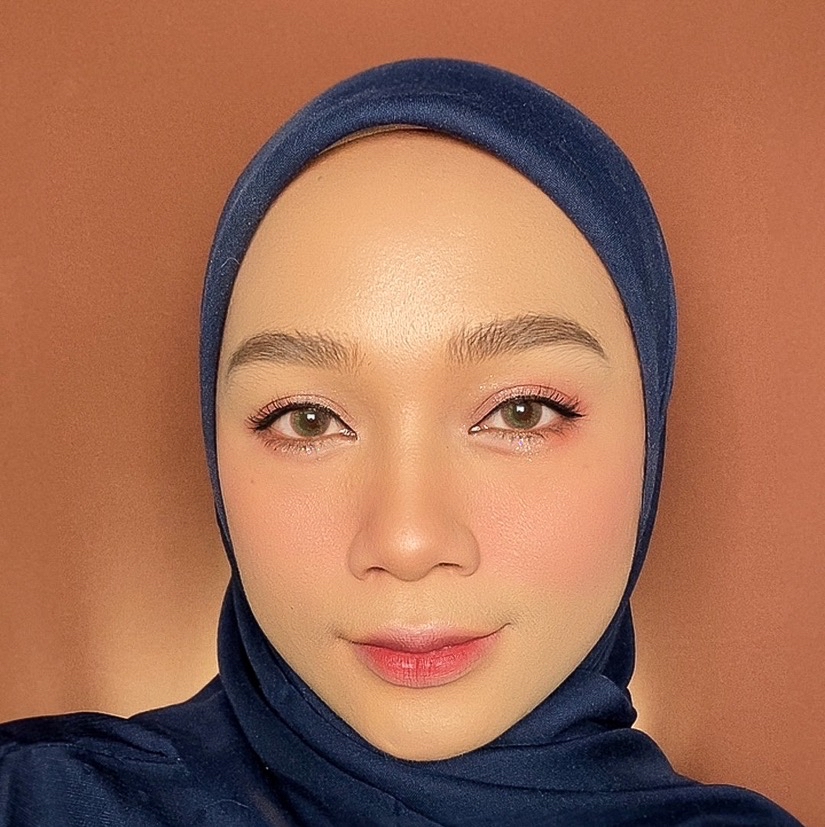 Skin Equalizer Perfecting Primer - Invisiblur imgfdn-b6a8e77d-bed9-42fd-8ecb-79f71b7bc89f