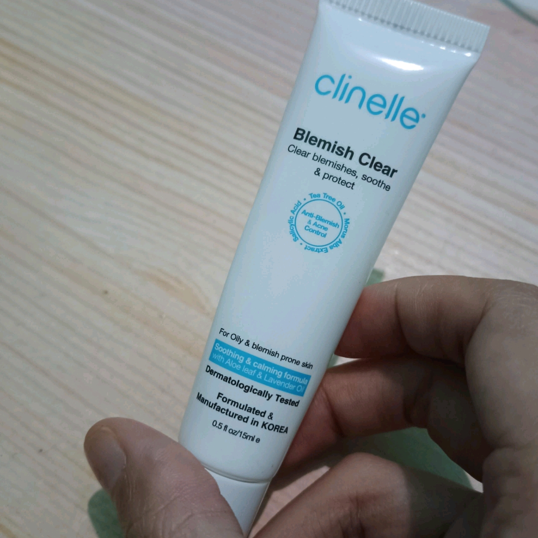 Blemish Gel imgfdn-3b94d897-4377-4cee-bdd2-0e002f37569c