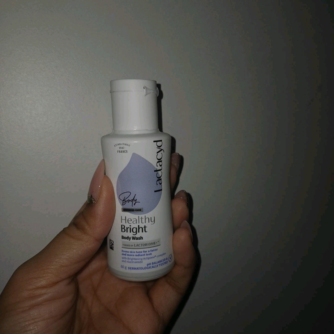 Healthy Bright Body Wash imgfdn-afe60086-7a44-487c-adab-10f0c4e76d19