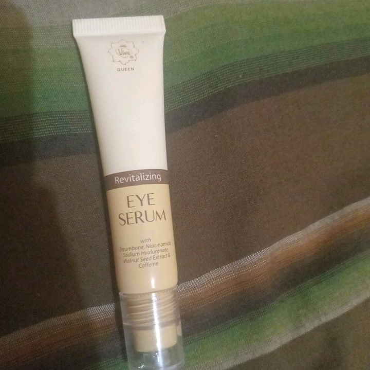 Viva Queen Revitalizing Eye Serum imgfdn-19375312-2548-41d2-93cd-2b02d1325ed6