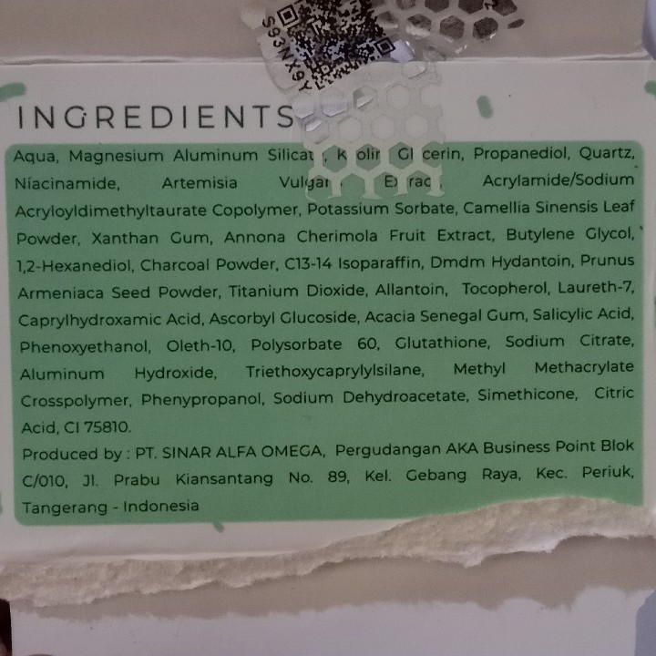Herbalism Mugwort Mask imgfdn-25f6d375-ab43-401b-9a05-909fb87e6153