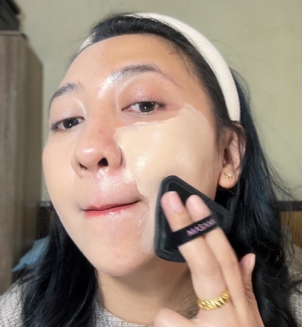 Superstay Lumi Matte Foundation - 119 imgfdn-36f080a9-ebb5-41a7-ac7e-be25f6e69b03