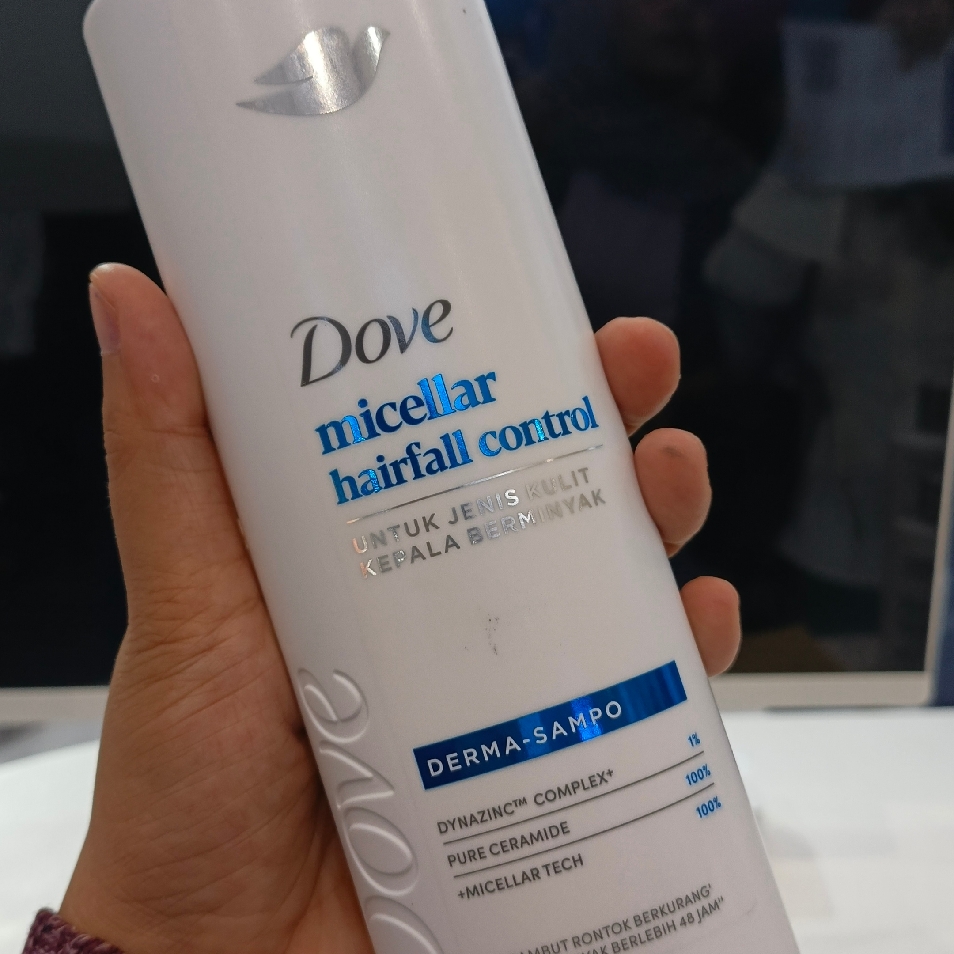 Biotin Hairfall Control Shampoo imgfdn-e6907a37-0783-489d-8ec0-3f7150659c48