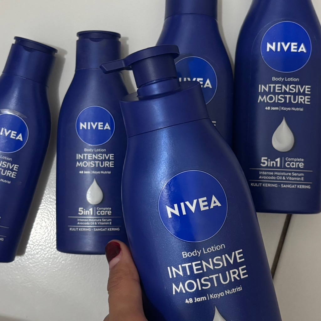 Intensive Moisture Body Lotion imgfdn-8f40a88a-6f23-4b9f-bc89-1d4f718d026e
