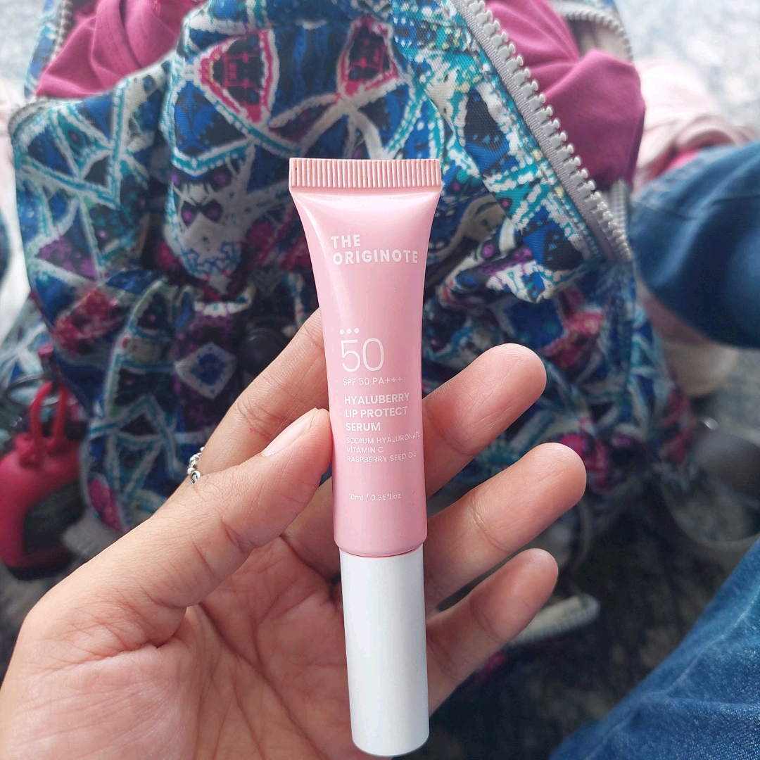 Hyaluberry Lip Protect Serum SPF 50 PA +++ imgfdn-c78c7ab7-2a45-4eca-8414-2a18d6e4310c