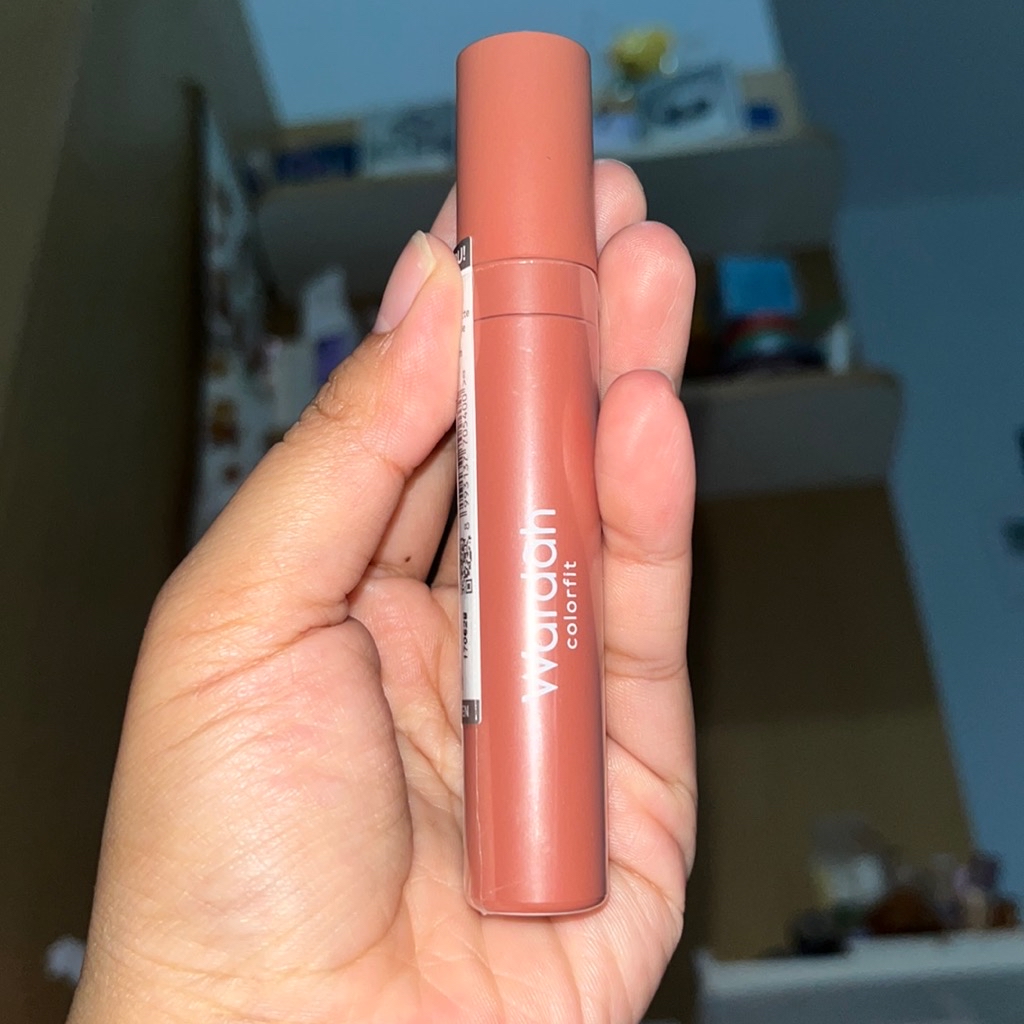 Colorfit Velvet Matte Lip Mousse - 08 Brown Creator imgfdn-b2897a7d-88e3-41cf-aa84-c7f53ccf6555