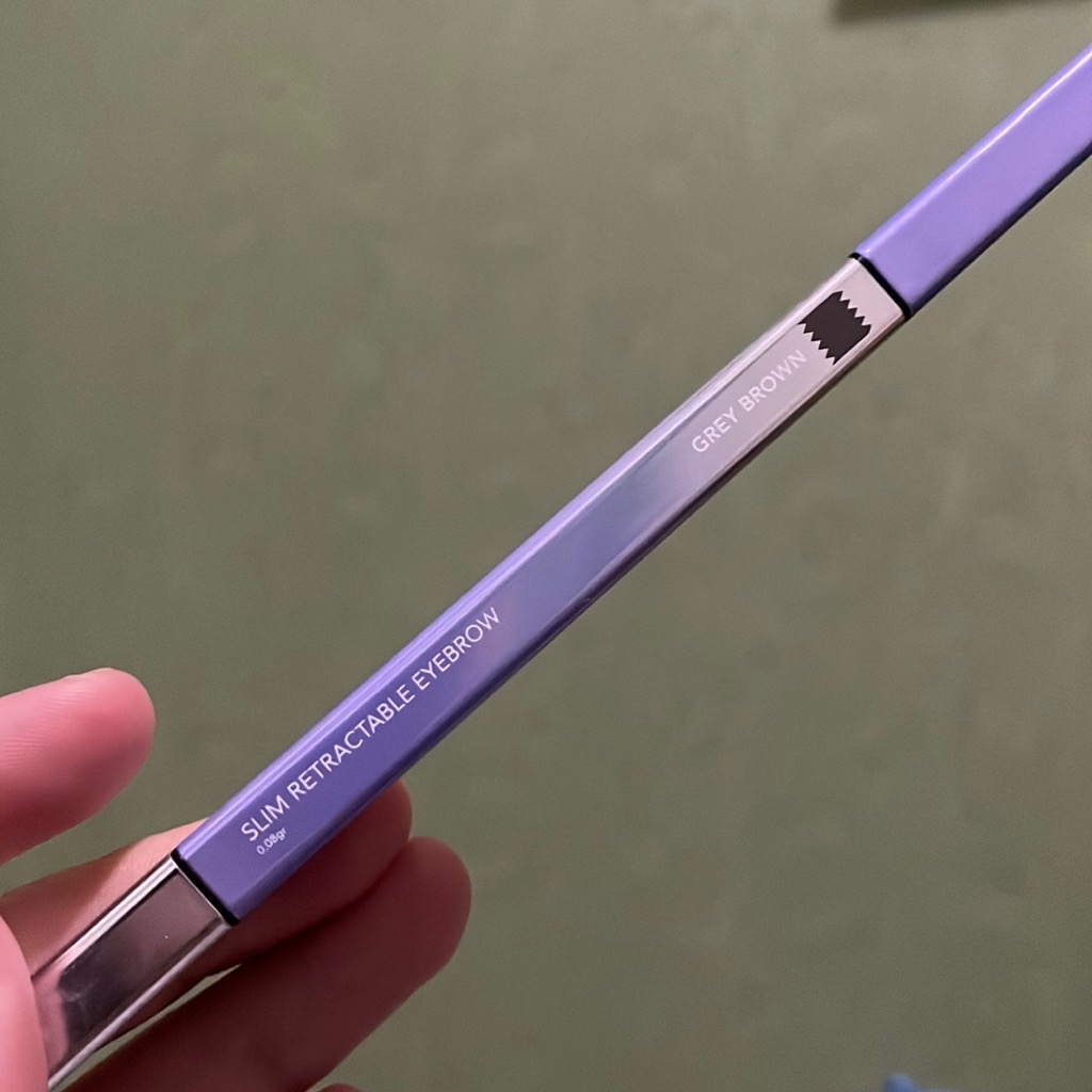 Brow Filler Slim Retractable Eyebrow - Grey Brown imgfdn-8100211f-a578-416f-bf83-d67cbcd0bfb5
