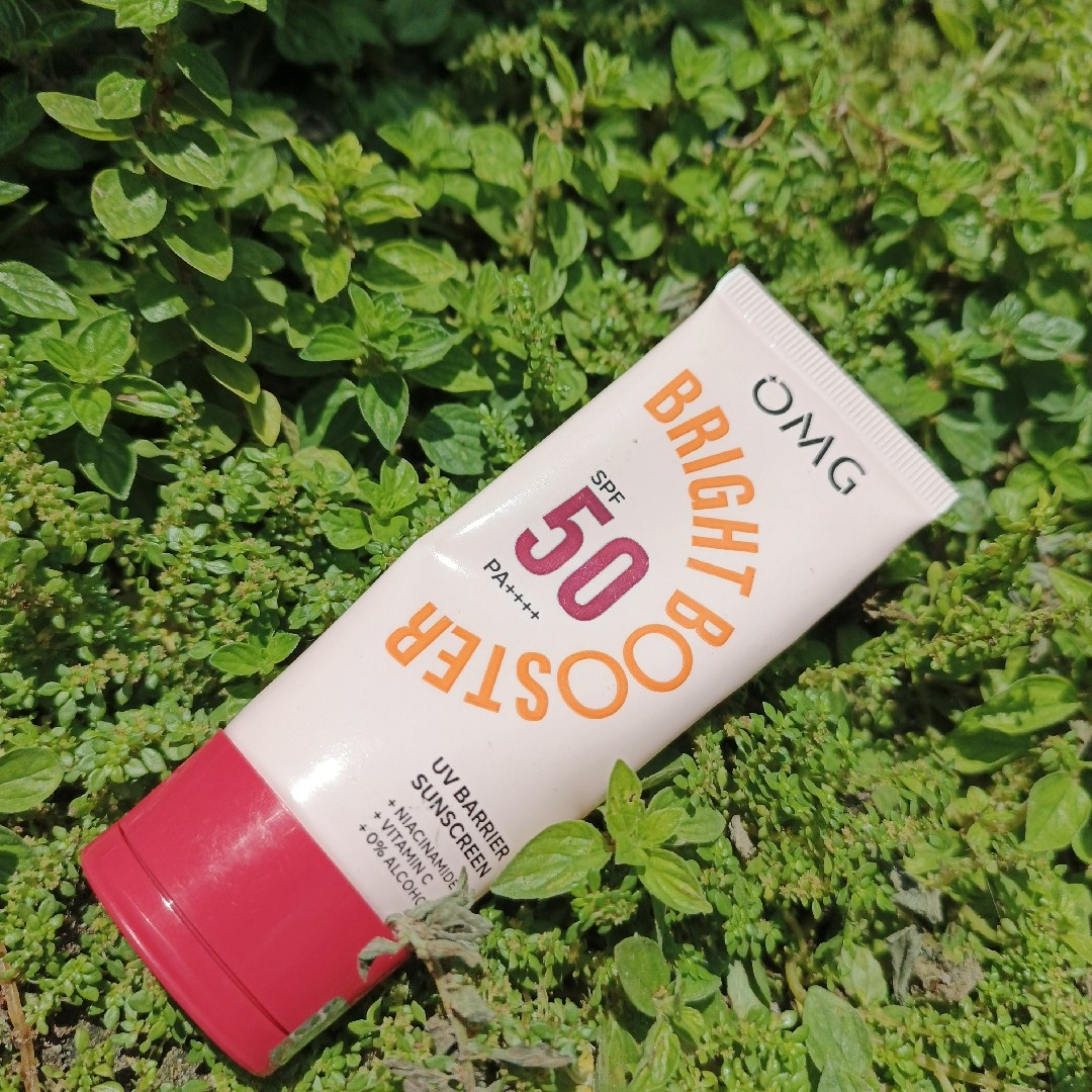Bright Booster UV Barrier Sunscreen SPF 50 PA++++ imgfdn-2a06a118-ee46-4c9d-86c1-f121fb853e0d