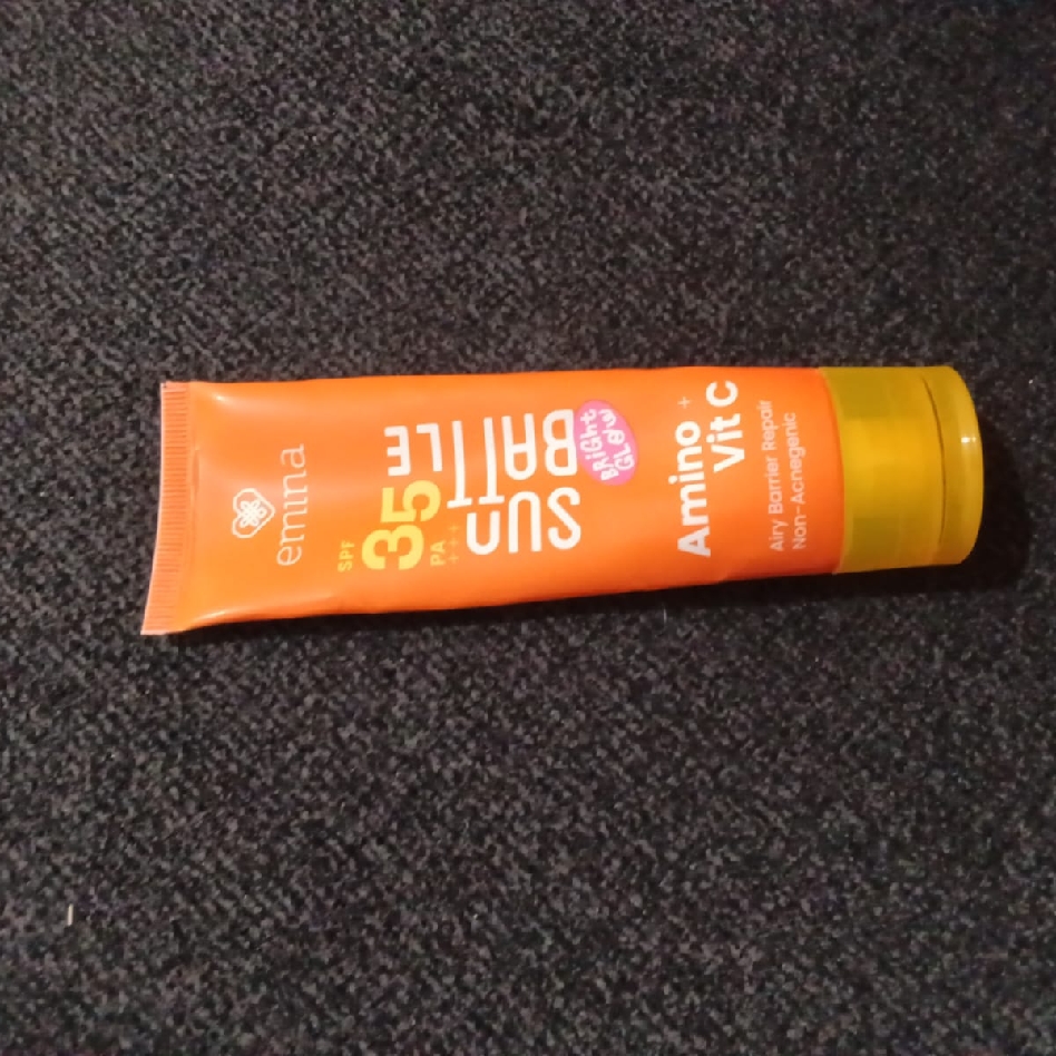 Sun Battle Bright Glow SPF 35 PA+++ imgfdn-9e3a9fbc-2ff2-4d92-a6c4-0b2bf3e19294