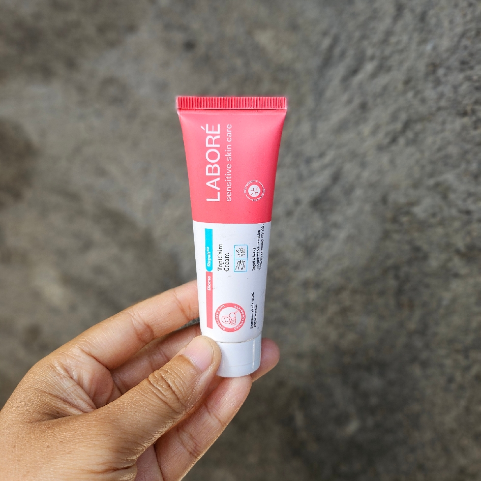 Sensitive Skin Care BiomeRepair TopiCalm Cream imgfdn-c148802e-0d68-4642-9421-a3f5a897a54b