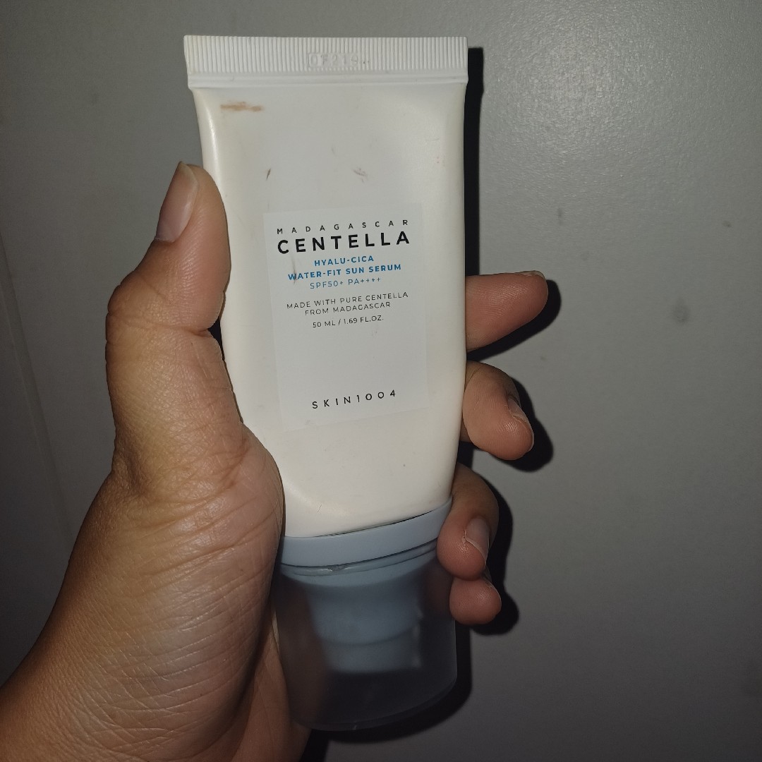 Madagascar Centella Hyalu-Cica Water-Fit Sun Serum imgfdn-0ad5882b-e069-4050-a9af-a1eaa4d96fcb
